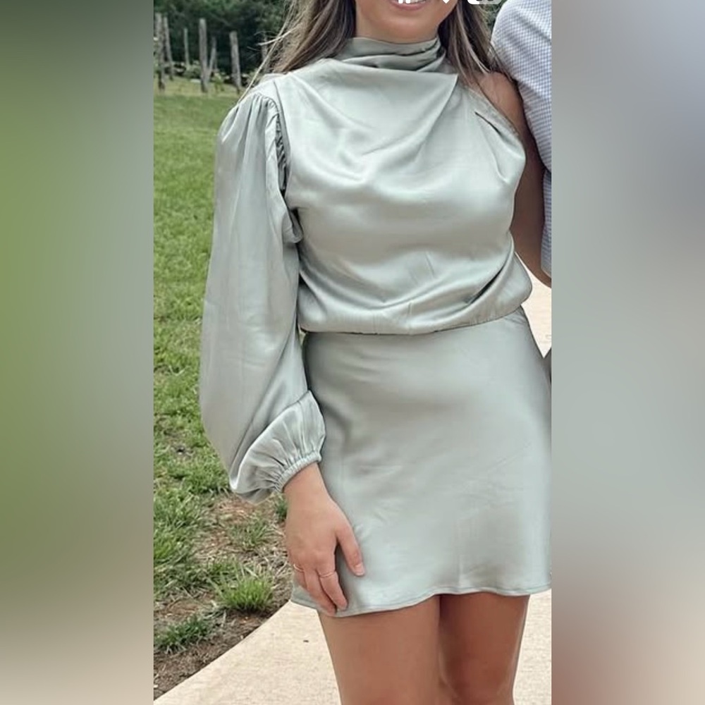 Hello Molly Sage Long Sleeve Dress